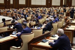 Сенаторлар томонидан маъқулланган қонунга кўра Солиқ ҳамда Божхона кодексларига қатор ўзгартириш ва қўшимчалар киритилмоқда