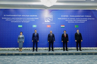 III Орайлық Азия парламентлераралық форумы: бирге ислесиўдиң жаңа перспективалары