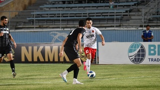 «Кызылкум» дожал «Бунёдкор» в матче с двумя не забитыми  пенальти