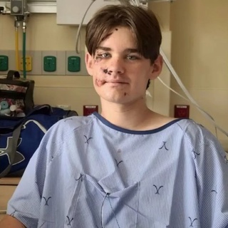 13 ёшли бола 30 метрлик дарадан тушиб кетиб, омон қолди