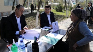 Оммавий қабулларда юзлаб мурожаатлар ўз ечимини топмоқда