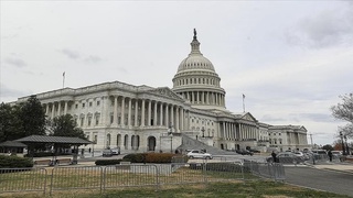 Правительство США приостановило работу