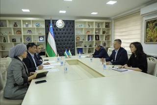 Болгария менен биргеликте Өзбекстанда халықаралық оқыў орайы шөлкемлестириледи