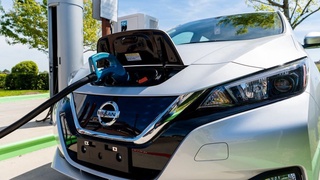 2022-yilda o‘zbekistonliklar  elektromobillar importiga qancha mablag‘ sarfladi?