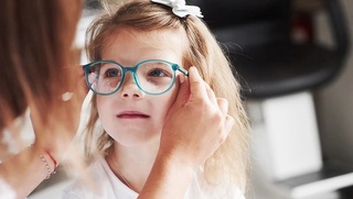 Buyuk Britaniya olimlari ilk bor tugʻma koʻrlikni davolashga muvaffaq boʻldi