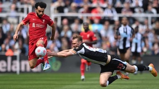 «Ливерпуль» обыграл «Ньюкасл» и не пустил «Сити» на вершину АПЛ