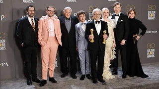 Фильм «Фабельманы» Стивена Спилберга выиграл премию «Золотой глобус»