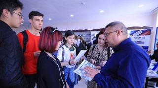 В Навои прошла международная выставка «Образование и профессия-2023»