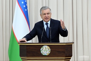 Президент Андижон шаҳридаги санъат мактабига Шерали Жўраев номини бериш таклифини илгари сурди