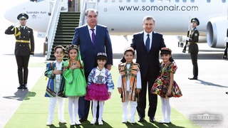 Таджики и узбеки -  братья навеки