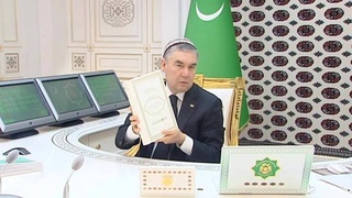 Книга президента Туркменистана «Духовный мир туркмен» издана на узбекском языке