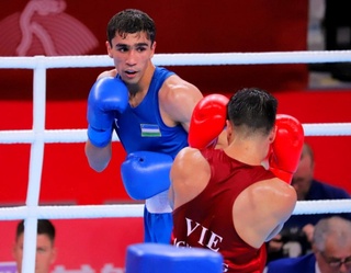 Абдумалик Халиков жартылай финалға жолдаманы жеңіп алды