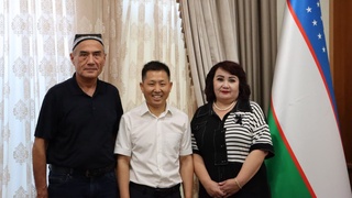 Xitoylik tadqiqotchi dissertatsiyasini oʻzbek tilida himoya qildi