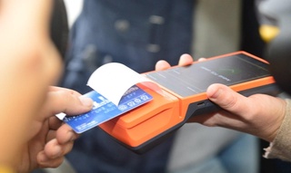 Огоҳ бўлинг: транспорт картангизни чиптачига берманг!