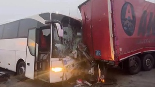 Turkiya shimoli-g'arbidagi yo'l-transport hodisasi oqibatida 11 kishi halok bo'ldi