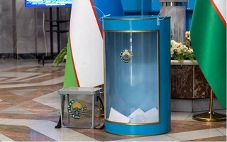 В Узбекистане началось досрочное голосование по выборам Президента страны