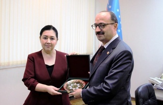 Омбудсман «Туркия-Ўзбекистон» парламентлараро дўстлик гуруҳи раҳбари билан учрашди