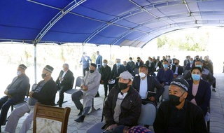 Тўра Боболов: ечимсиз муаммонинг ўзи йўқ, бироқ лоқайдлик бор