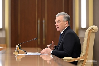 Kimlarga shartsiz 300 million soʻm kredit berilishi maʼlum qilindi