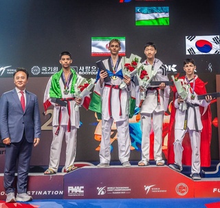 Жас таэквондошыларымыз жәҳән чемпионатында алтын ҳәм қола медальларын қолға киргизди