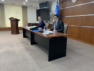 Вазирлар Маҳкамасида регбини ривожлантиришга бағишланган йиғилиш ўтказилди