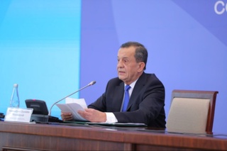 Вазирлар депутатга айланадими?