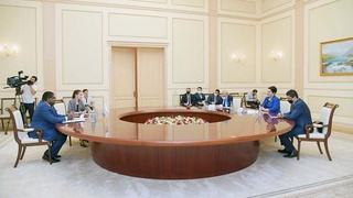 Олий Мажлис Сенати Раиси Парламентлараро Иттифоқ Бош котиби билан учрашди