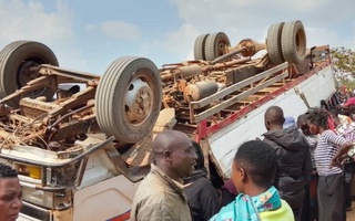 Uganda: yo'l-transport hodisasi oqibatida kamida 15 kishi hayotdan ko'z yumdi