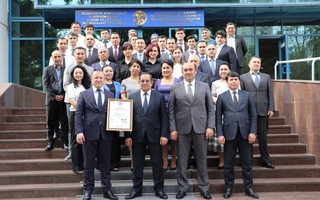 Дар Ассотсиатсияи “Ўзчармсаноат” низоми байналмилалии менеҷменти сифати  ISO 9001:2015 ҷорӣ карда шуд