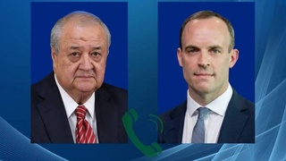 Абдулазиз Камилов провел телефонный разговор с министром иностранных дел Великобритании