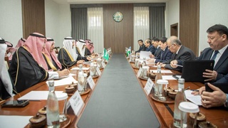 Министр транспорта Узбекистана встретился с министром хаджа и умры Саудовской Аравии