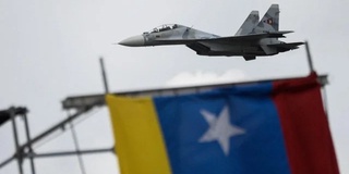 Pentagon: Two Venezuelan military planes flew near a US Navy ship