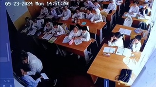 Ўқитувчи гап қайтарган ўқувчини жазолади