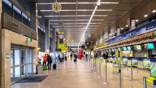 Латвияда оғир ҳаётий вазиятга тушиб қолган ватандошимиз Ўзбекистонга қайтарилди