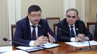 Какие изменения ожидаются в вопросах, связанных с госпошлиной и системе предоставления потребительского кредита?