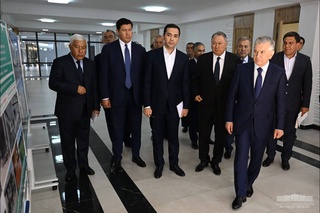 Шавкат Мирзиёев Ташкент қаласы тұрғындарының тұрмыс жағдайымен танысты