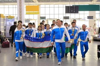 Tarixiy natija qayd etgan sambochilarimiz munosib kutib olindi