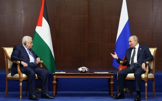 Vladimir Putin va Mahmud Abbos Novo-Ogarevoda muzokara olib bormoqda