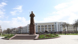 Основоположник узбекского литературного языка, великий гуманист и созидатель