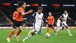 «Орлы» из Франкфурта чуть не заклевали «Тоттенхэм» в Лондоне