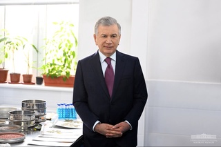 Президент аз Агентии карантин ва ҳифзи растаниҳо боздид кард