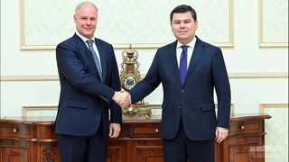 Президент матбуот котиби Шерзод Асадов Пьер фон Аркс билан  учрашди