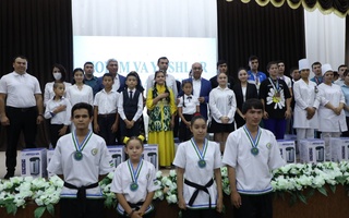 Зойир Мирзаев вилоят ёшлари билан навбатдаги юзма-юз мулоқотини ўтказди