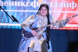 Сурхондарёлик ўқувчи халқаро кўрик-танловда Гран-Прини қўлга киритди