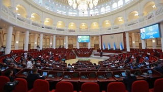 Проект обновленной Конституции вынесут на всенародное обсуждение