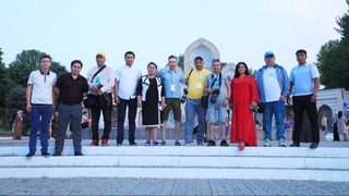 Фотографы из стран-членов Международной организации тюркских государств готовят медиаматериалы из Андижана