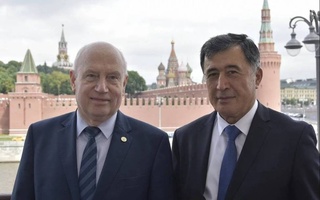 Вазири корҳои хориҷии Ӯзбекистон бо раиси Кумитаи иҷроияи ИДМ мулоқот кард