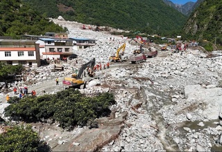 Хитой: кўчки оқибатида 10 киши ҳаётдан кўз юмди