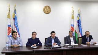 «Узчармсаноат»: начата работа по созданию мультибрендовых магазинов