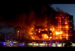 Валенсиядаги кўп қаватли уйда содир бўлган ёнғин туфайли тўрт киши ҳаётдан кўз юмди